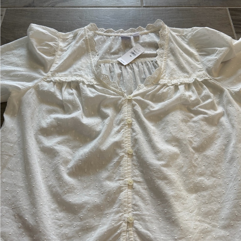 GAP White Ruffle Button-Front Blouse NWT size XS - Picture 6 of 9